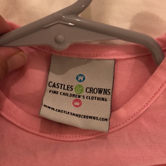 Castle and Crowns Cute Fish Short Set - Picture 6 of 8